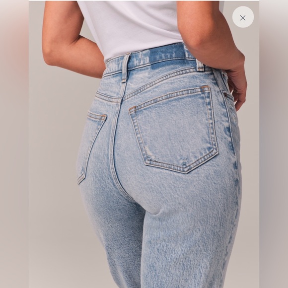Abercrombie & Fitch Vintage Ultra High Rise 90s Straight Jean - Picture 3 of 12
